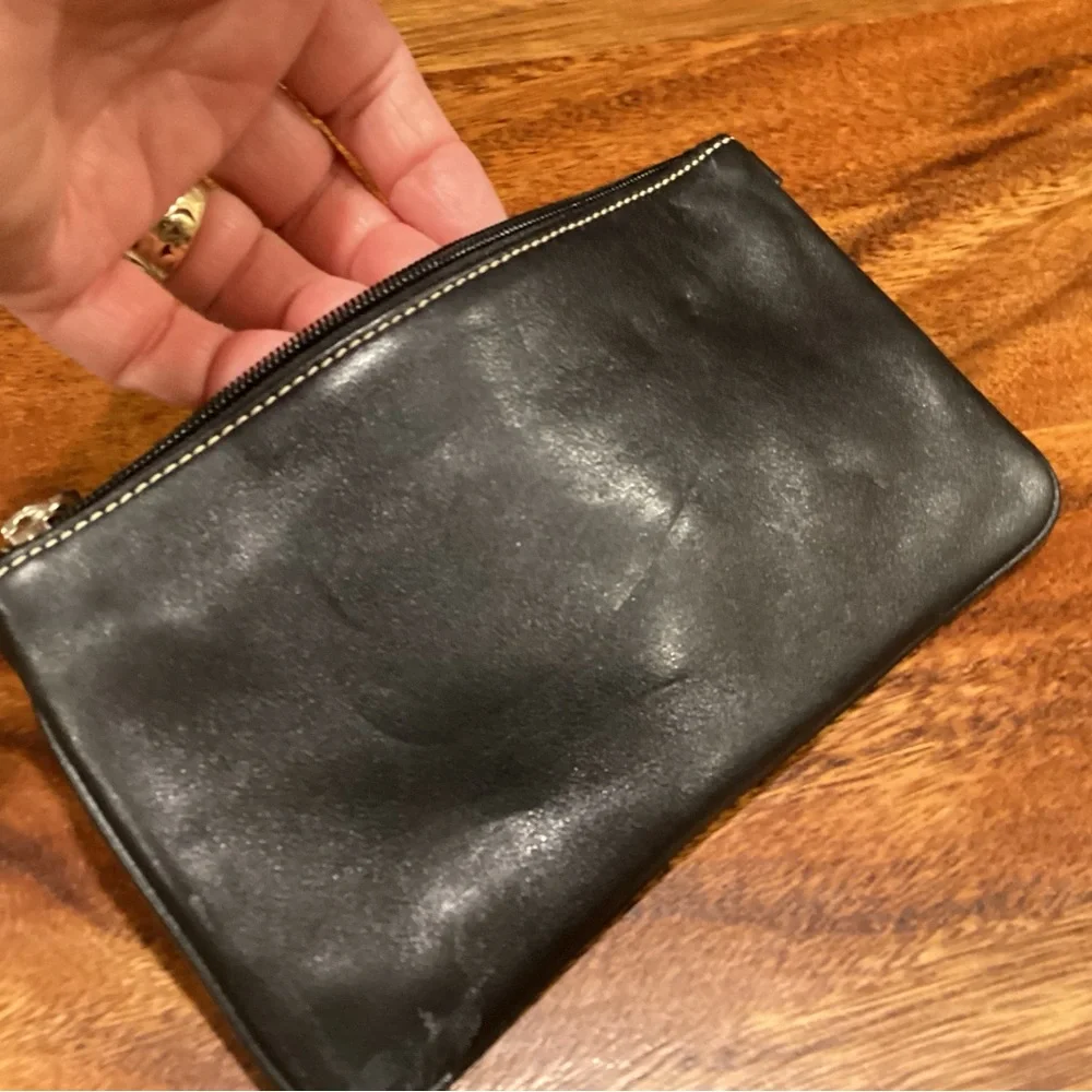 Coach wristlet wallet. - Picture 5 of 9